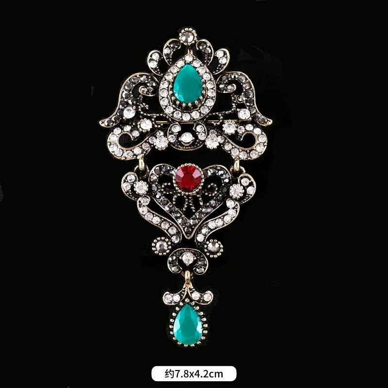 men's women's fashion crystal brooch retro metal baroque pin accessories