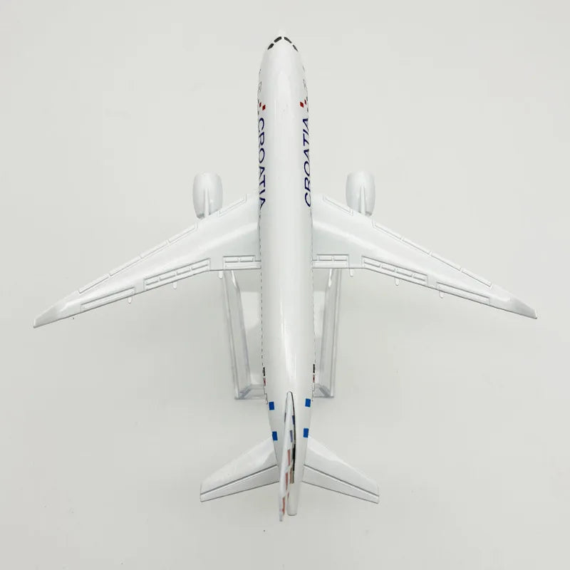 16cm Airplane A220 Croatia kit Diecast Alloy Metal Toy Aircraft 1:400 Scale Plane model for Child Collection Gift