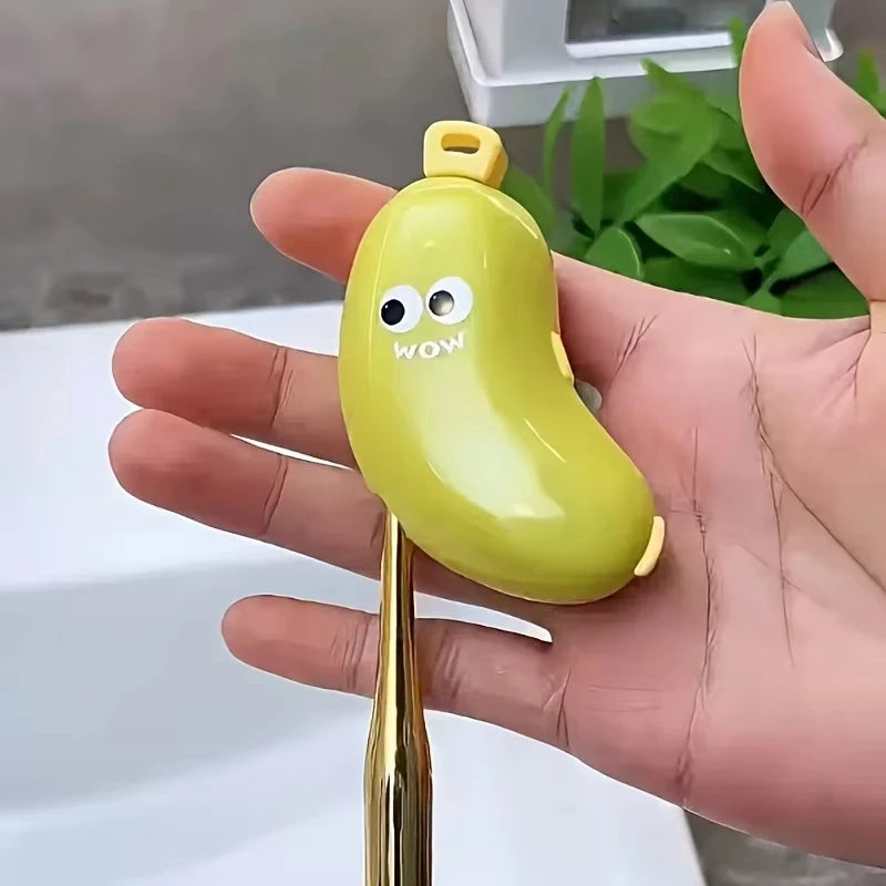 1pc Banana Portable Toothbrush Travel Case Compact Design Dust-Proof and Bacteria-Resistant Protects Bristles