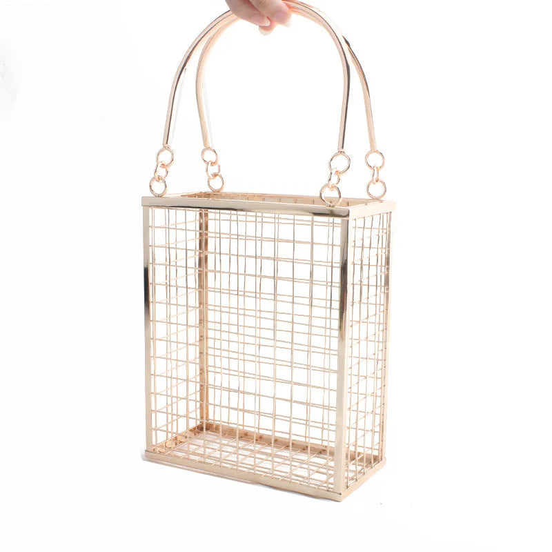 Spring And Summer Metal Hollow Shoulder Bag Fashion Iron Mesh Women's Banquet Evening Gift Bag Light Luxury Style Evening Clutch