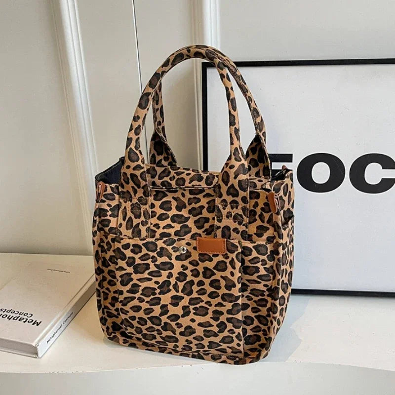 Zipper Leopard Pattern Nylon Women's Shoulder Bag 2026 Hot Sale Large Capacity Tote Bags Fashionable Leopard Print Shoulder Bag