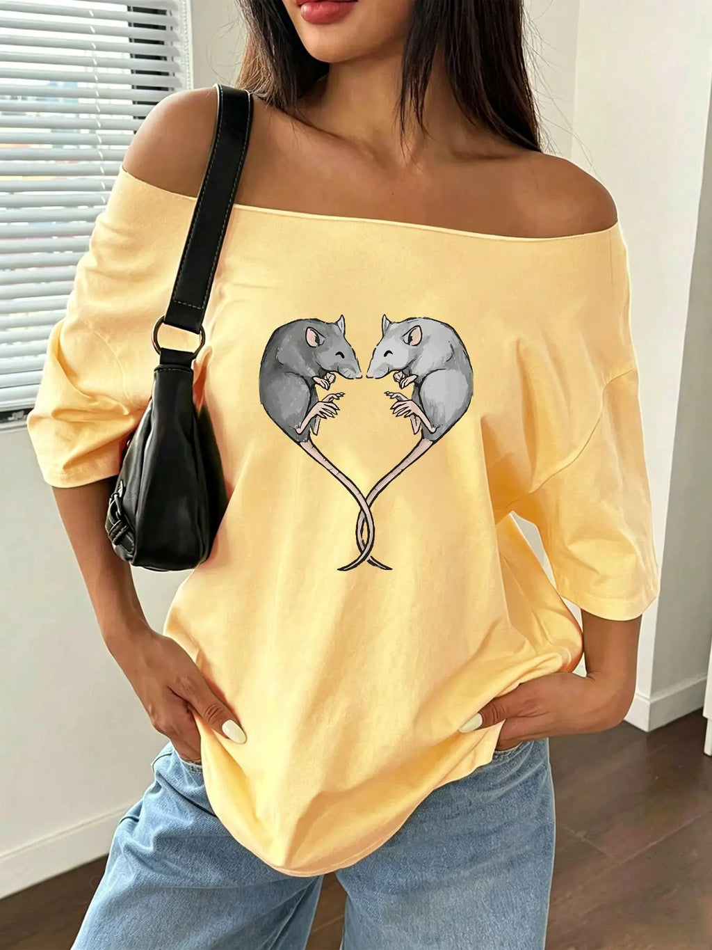 100% Cotton Plus Size Cute Heart Shaped Rats Graphic Shoulder Loose Print T-Shirt Oversized Y2K Style Graphic Tees Women Tops