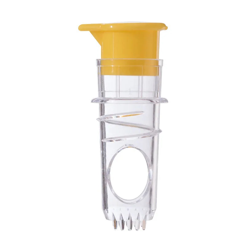 Portable Lemon Squeezer Plastic Resuable Lightweight Juices Reamer Washable Manual Juices Reamer Built in Filter for Home Travel
