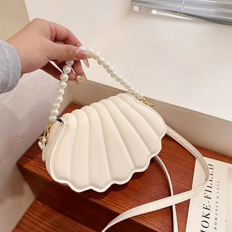 Durable Cute Shell Shoulder Bag Minimalist with Pearls Design Crossbody Bag PU Leather Pearl Decorated Handbag for Women Girls