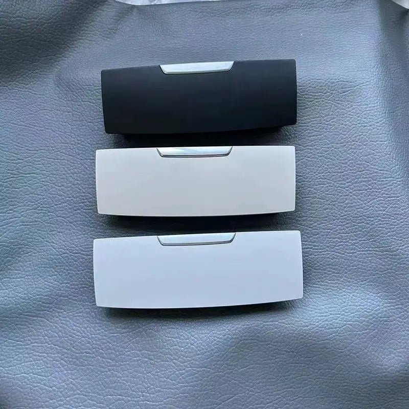 New Genuine OEM Glasses Case Box Car Interior Roof Sunglasses Holder For Mercedes-Benz C200 C260 E260 E300 E200 GLC260 GLC200