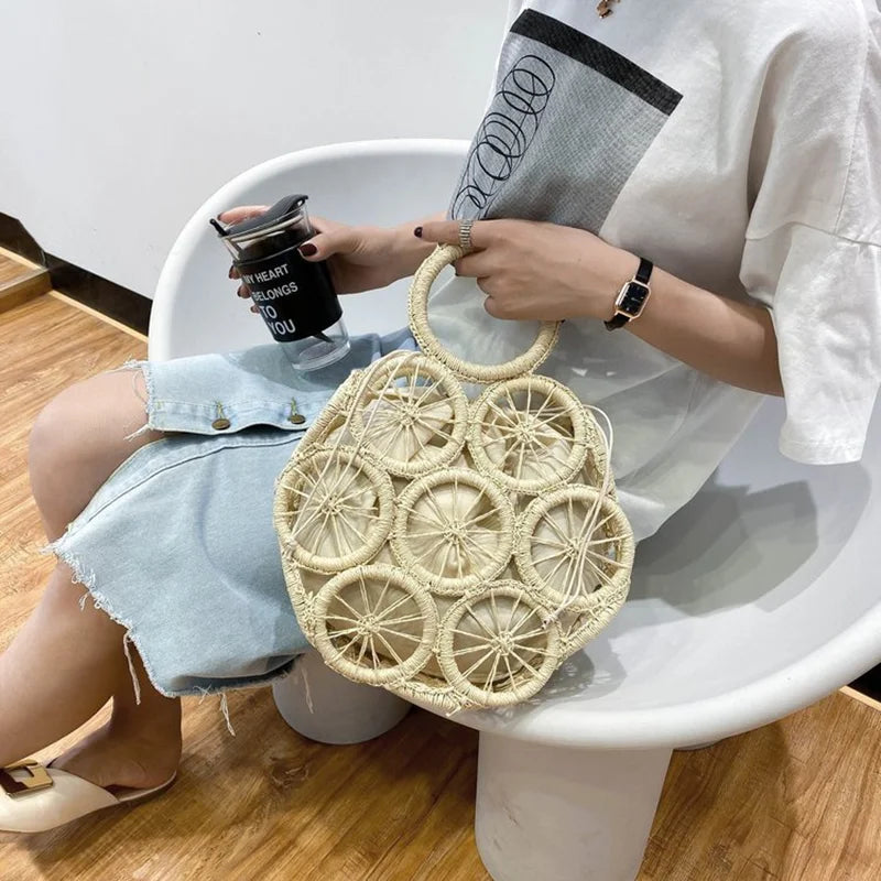 Round Straw Bag Rattan Woven Handbag For Women Large Capacity Shoulder Tote Purse Ladies Holiday Beach Wood Handle Shopping Bag
