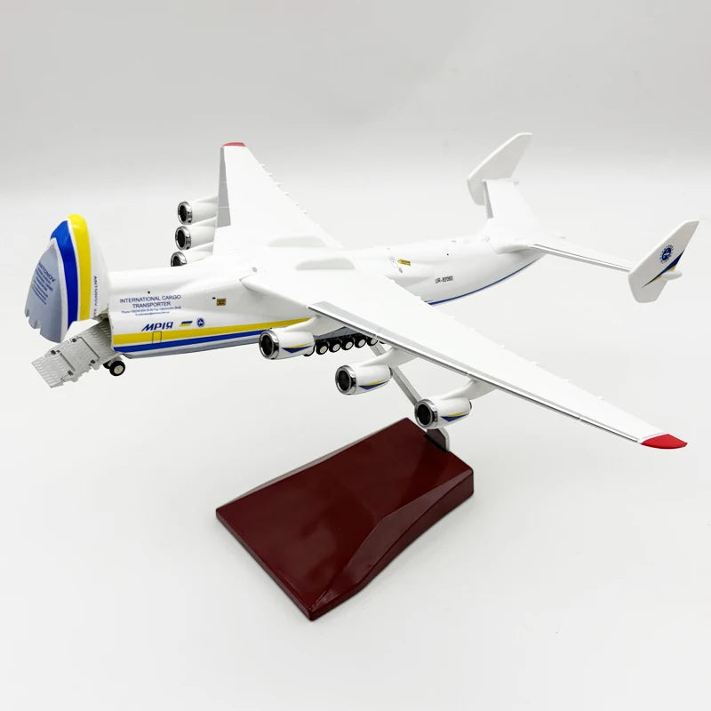 New 30cm AN-225 Airplane Model Toy Kit cabin door Openable Antonov 225 Mriya Cargo Plane Model for Collections and Displays
