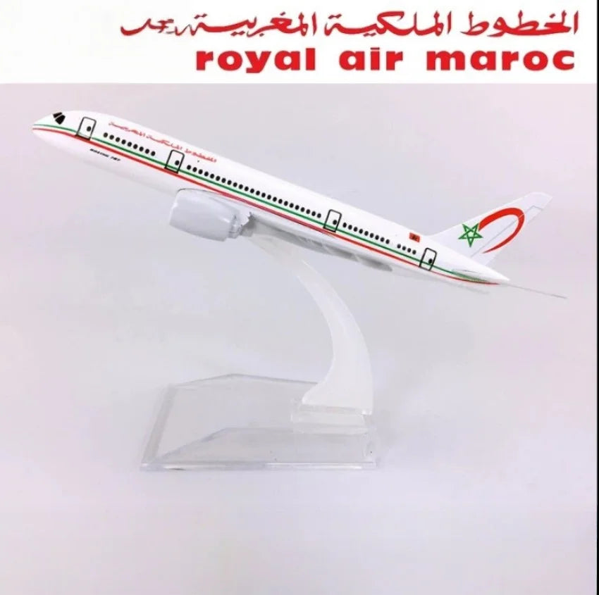 16cm Royal Air Maroc B787 Airplane Model Airplane Diecast Metal 1/400 Scale Toy Planes For Kids Collected Gift By Aviation