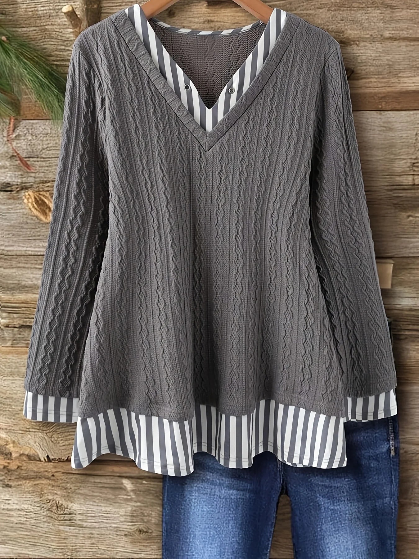 Plus Size Women Striped V-Neck Long Sleeve Casual Loose T-Shirt