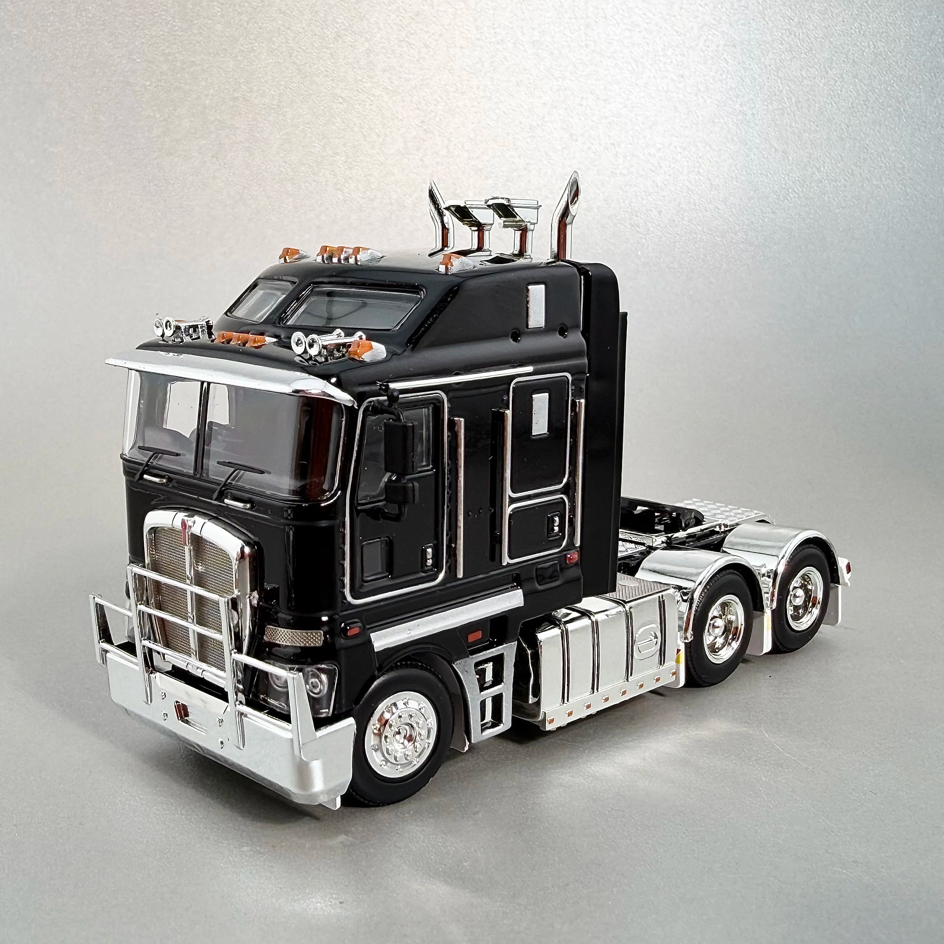 MJ Diecast Alloy 1:64 Australia Trailer Truck Head Kenworth K200 Prime Mover TractionTransporter Vehicle Truck Model Metal Toy