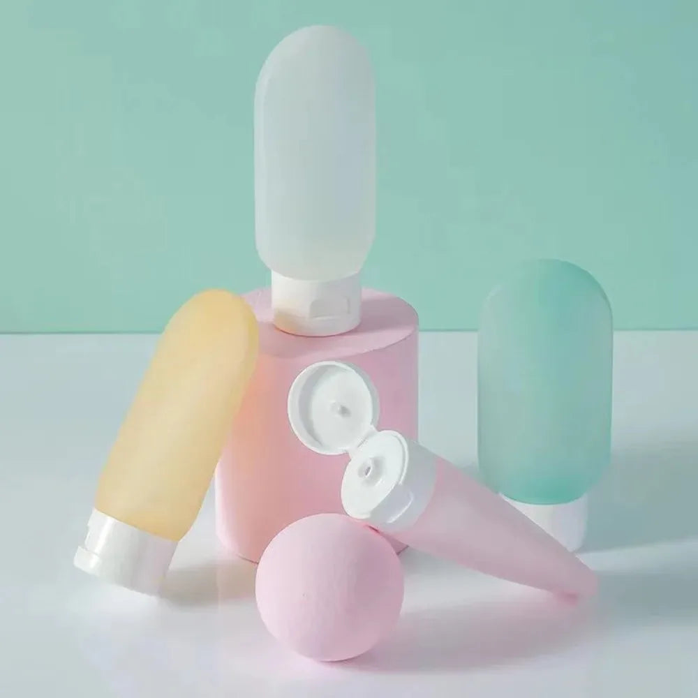 4Pcs/Set Refillable Bottle 60ml Soft Lotion Container Squeeze Tube Empty Bottle Portable Travel Shampoo Bottle Containers