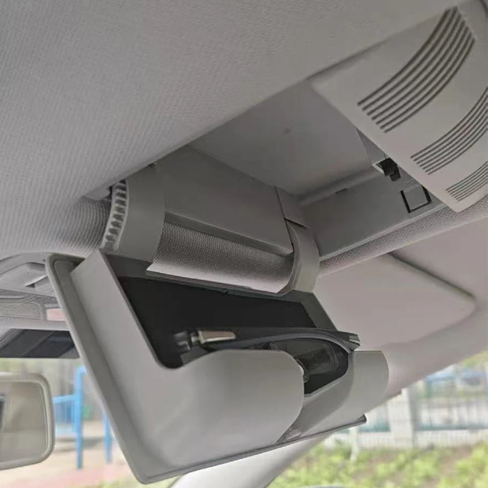 Car Sun Glasses Case Holder Sunglasses Storage Box 1Z0868565E For Skoda Octavia Fabia 2007 2008 2009 2010 2011 2012 2013 2014