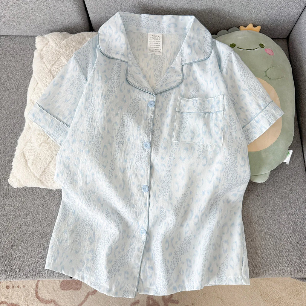 Women's Summer Thin Pajamas with Leopard Print Pattern, Short-Sleeved Shorts, Sweet and Cute, Can Be Worn Outside in Summer, Two-Piece Home Wear Set