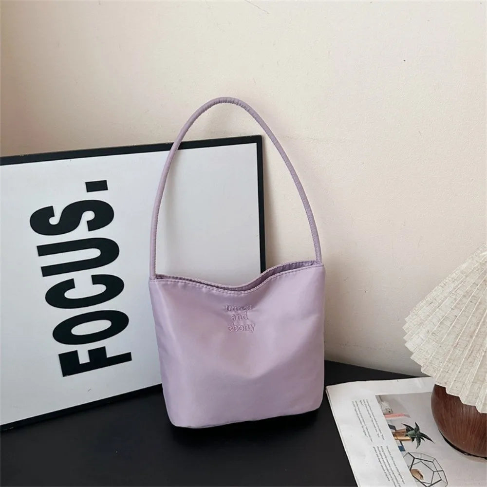 Fashion Oxford Shoulder Bag Embroidered Letters Large Capacity Underarm Handbag Waterproof Commuting Bucket Bag Women