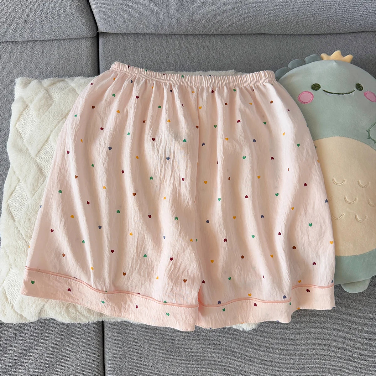 Women's Summer Thin Pajamas with Heart-Shaped Pattern, Short-Sleeved Shorts, Sweet and Cute, Can Be Worn Outside in Summer, Two-Piece Home Wear Set