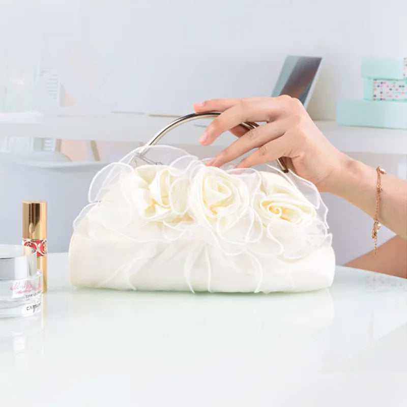 Designer Satin Purses and Handbags Women Flower Evening Bag Solid Luxury White Floral Bags Bride Day Clutches Dinner Bag