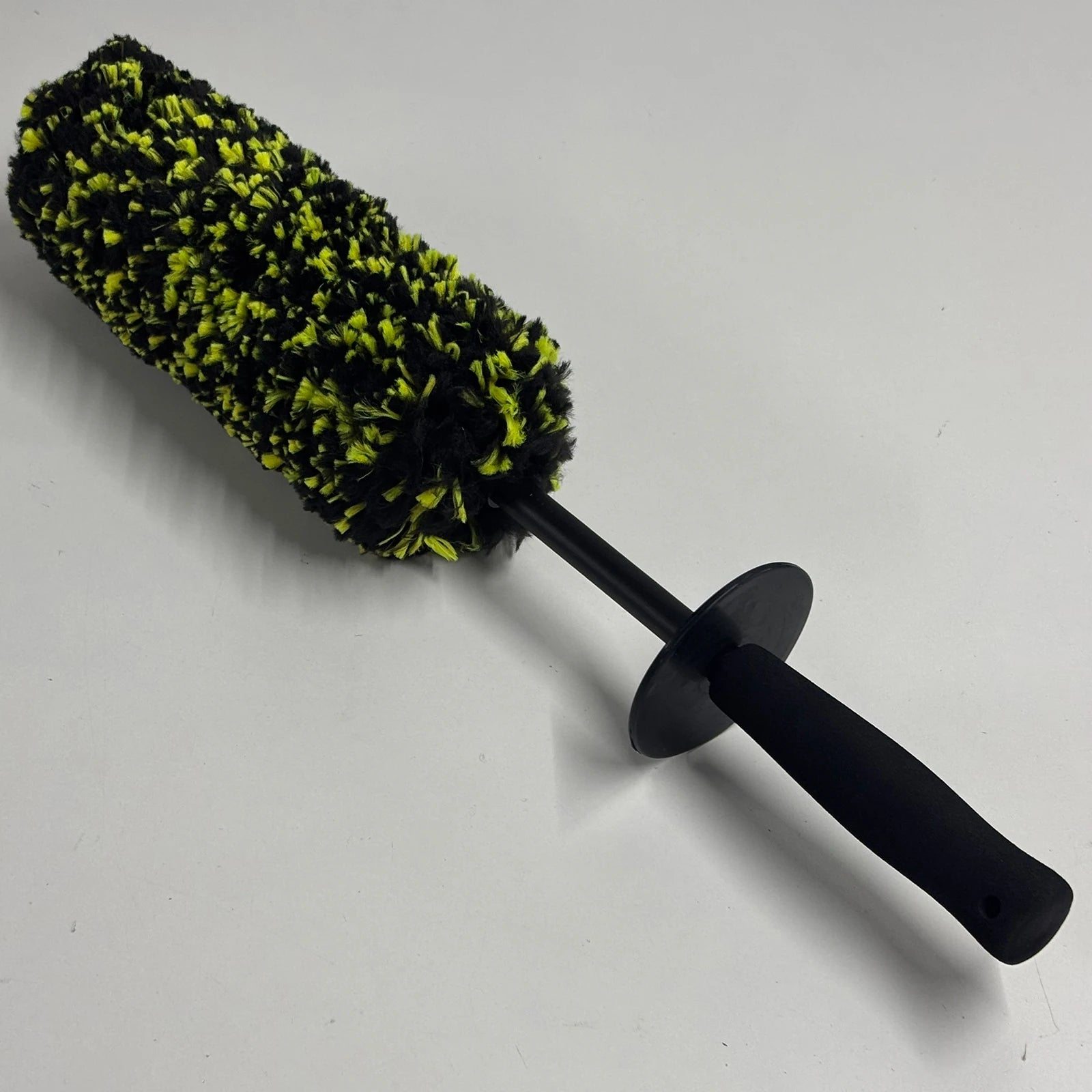 Wheel Barrel Brush with Ergonomic Handle Car Wheel Cleaner Brushes Non Scratch Multipurpose for Wheels Rim Clean Car Detailing
