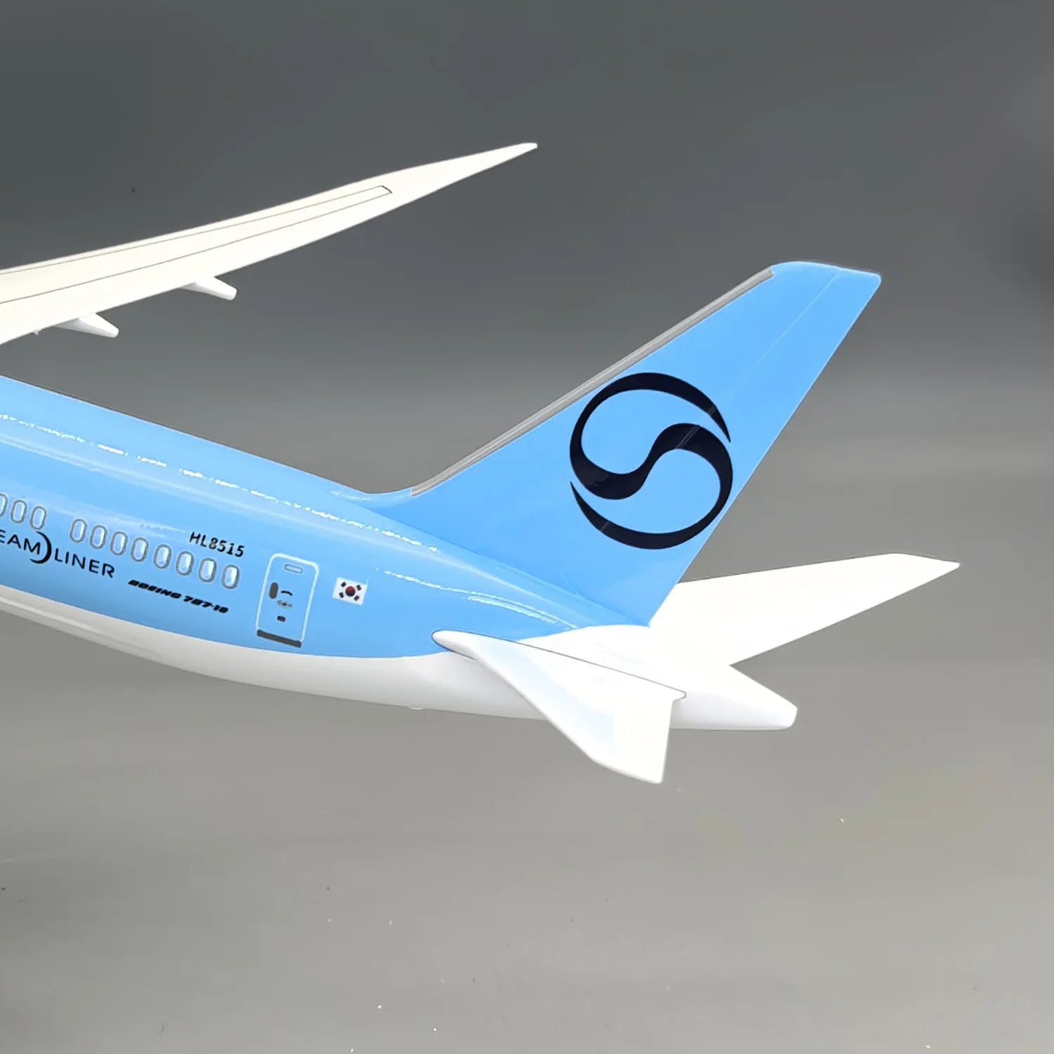 43cm plane model Korean Air 787-10 Replica Resin airplane models With Wheels & Led Light Souvenir Plane Toy Collected Gift