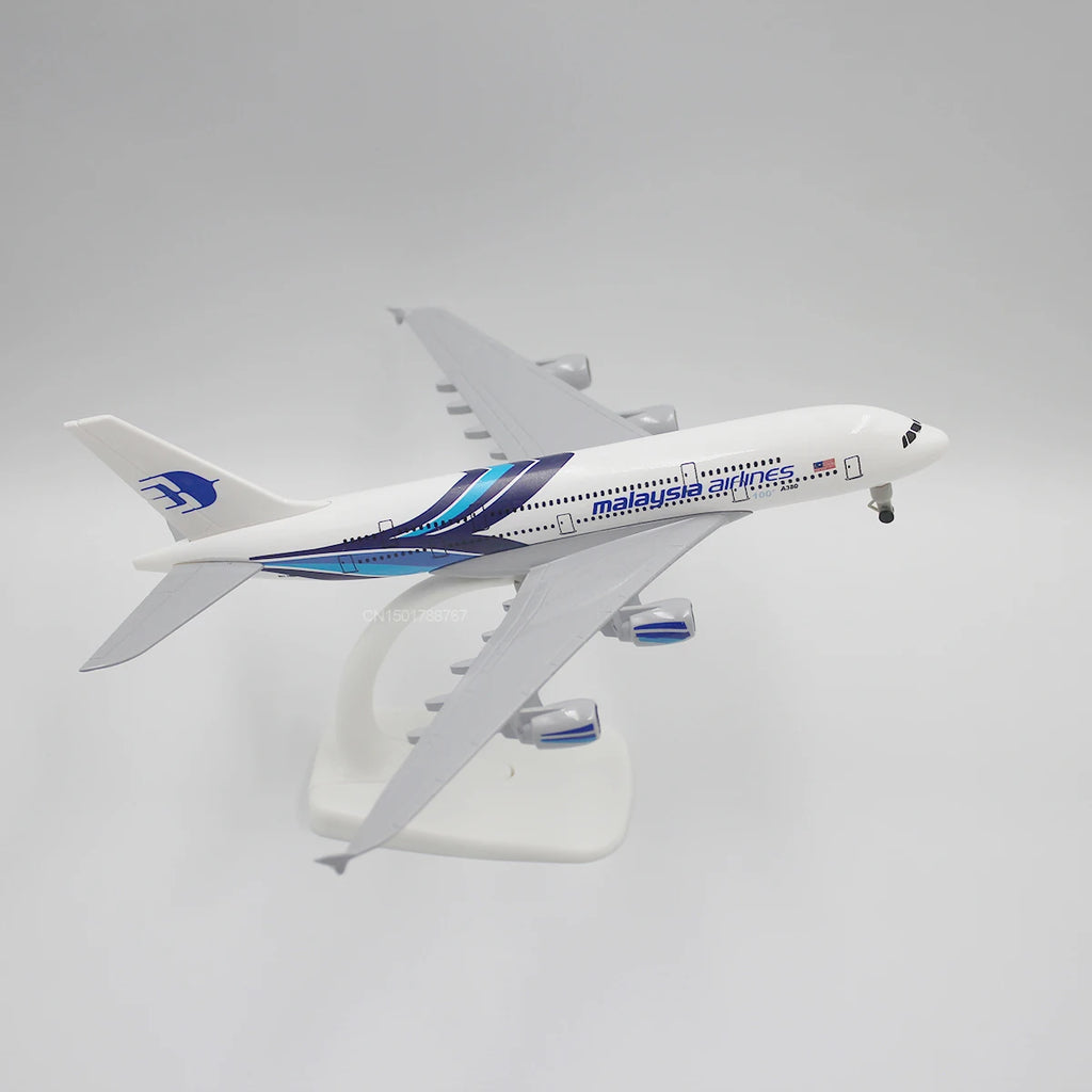 1/400 Scale 20CM Diecast Alloy Antonov An-225 "Mriya" A380 330 747 777 Airplane Model For Gift Collection