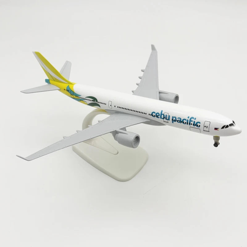 20cm Scale Airplanes Cebu Pacific Airlines A330 Model Planes Metal With Stand & Wheels Souvenir Plane Toy Aviation Enthusiasts G