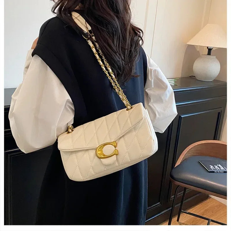 2026 Advanced style bag, women's diamond grid chain bag, new versatile small square bag, single shoulder crossbody bag