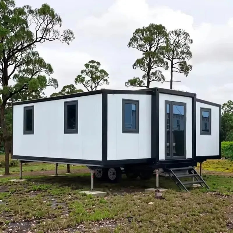 Customized Prefab Wooden House 20FT 40FT Prefabricated Container House Durable Steel Frame Construction With Thermal Insulation