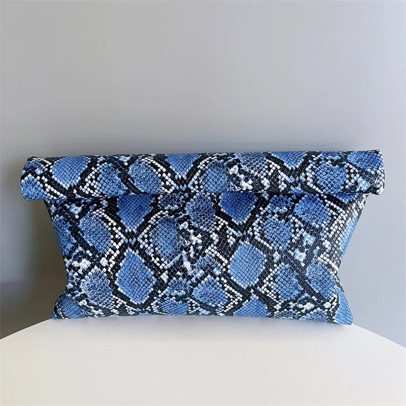 Snake Pattern Women Clutch bag soft pu leather Lady evening bags Trend party girl Envelope Bag Fashion Printing Clutches purse