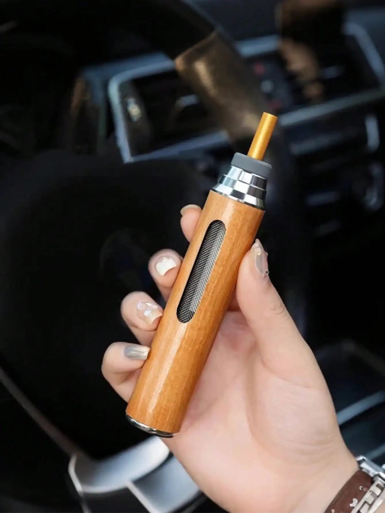 Portable Car Ashtray - Windproof Ashtray Holder, Leak-Proof Design, Keeps Car Clean & Tidy