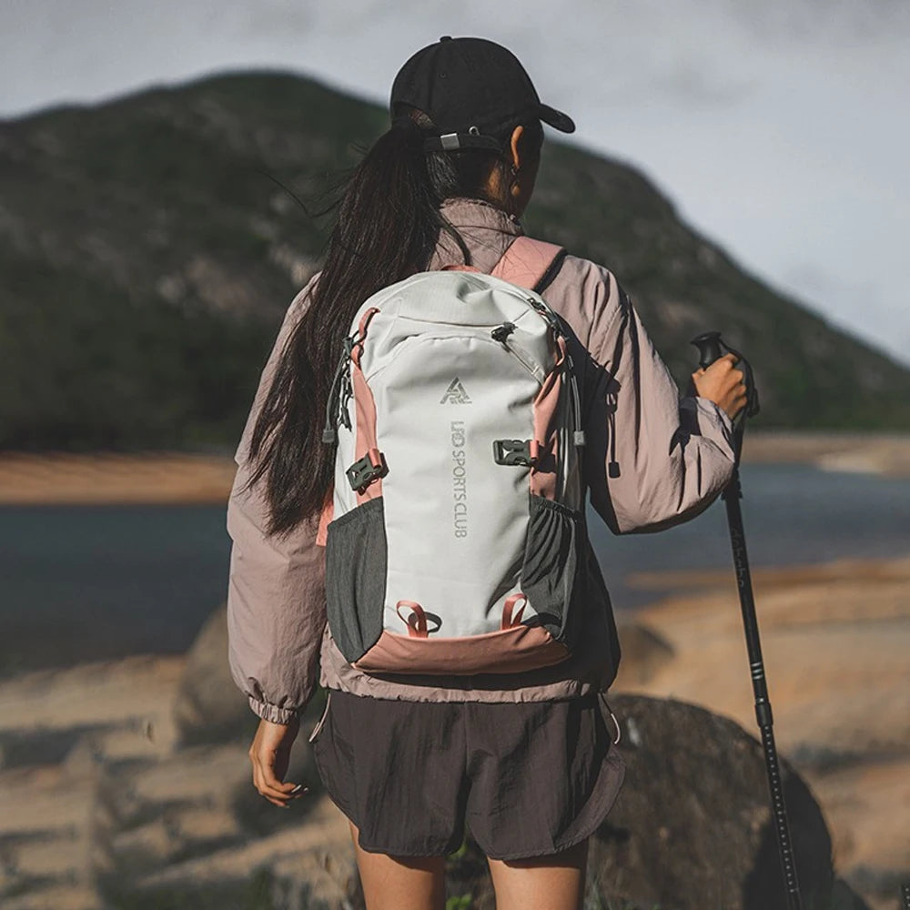 1PCS Hiking Daypack Camping Backpack, Lightweight Day Packs for Men Women Travel Outdoor Camping Climbing Skiing Cycling