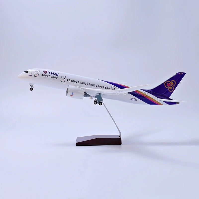 Scale Aircraft B787 Thailand Airways Model Plane 43cm Diecast Airplane Resin With Lights And Wheels Boys Collectible Miniatures