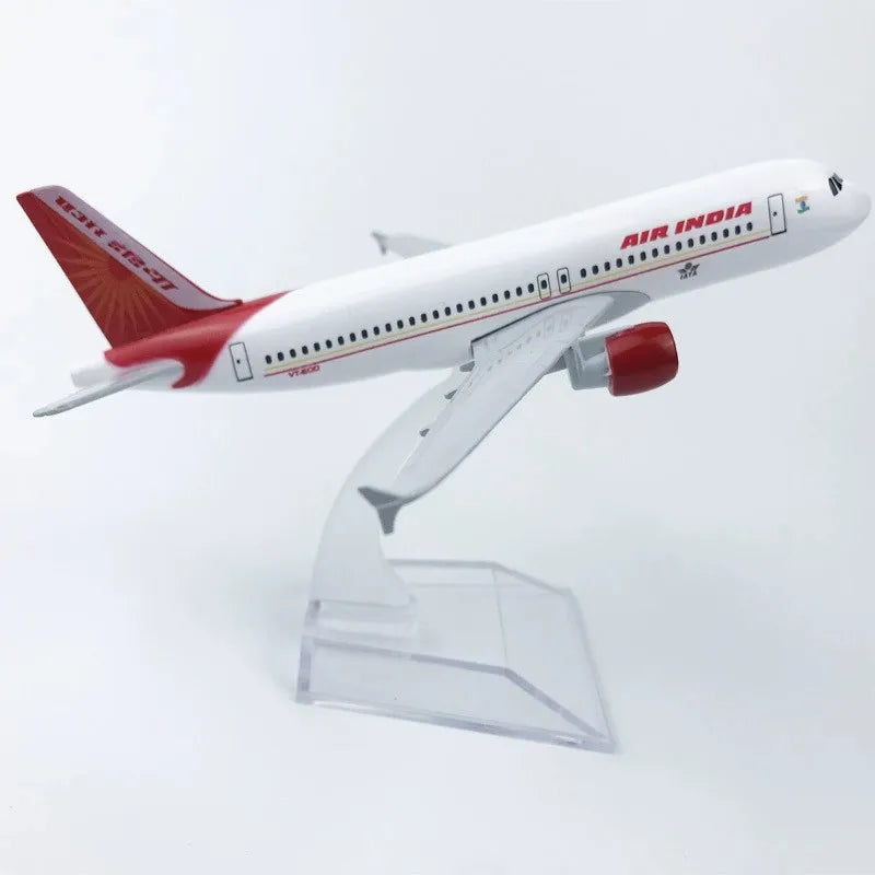 Toy 16CM A320 Series Aircraft Model Diecast Alloy Airplane ﻿320 1/400 Scale With Plane Base Adult Children Gift