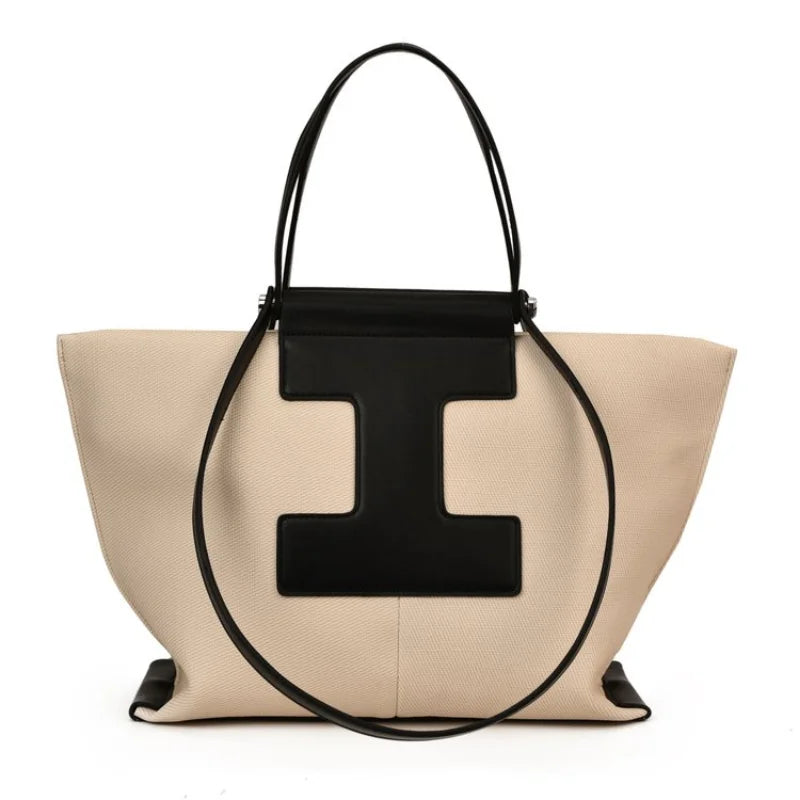 Wardrobe Staple Designer Diaper Bag For Women Luxury Leather Tote Elegant Crossbody Bag Stylish Essential