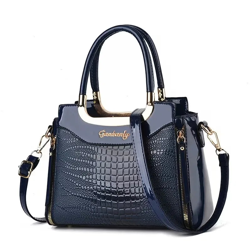 Fashionable Lady's Crocodile-pattern Embossed Shoulder Bag, with A Lightweight Cross-body Design, High-quality Handbag