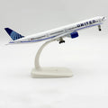 scale aircraft 20CM Toy planes B777 United Airlines Alloy Metal Airplane Model Plane w Landing Gears for kids Replica Collected