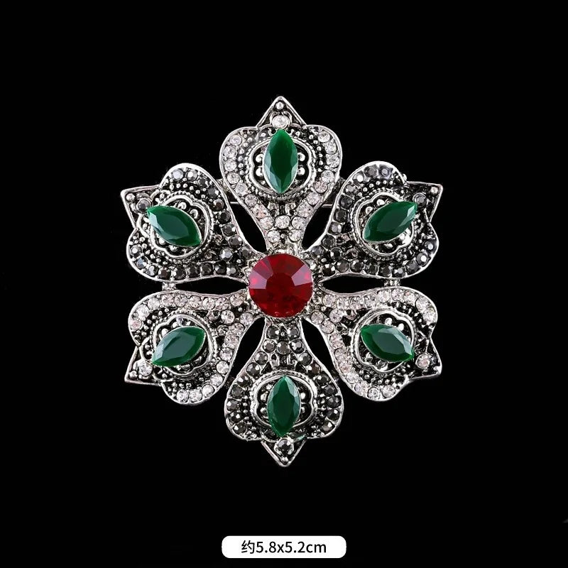 men's women's fashion crystal brooch retro metal baroque pin accessories