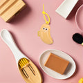 4Pcs Portable Banana-Shaped Toothbrush Head Covers Caps Easy-Clean Dustproof Travel Toothbrush Protector for Electric Manual