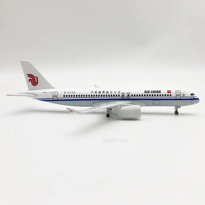 Souvenir Toy Planes 20cm scale aircraft C919 Air China Airways Alloy Metal Airplane Model Diecast Aircraft Wheels Collection