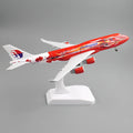 20cm Aircraft Malaysia Boeing 747 with Landing Gear B747 Alloy Plane Model Toy Gift for Collection Decoration