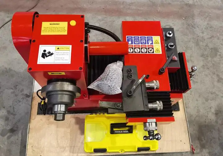 AA4C Brake Drum /disc Lathe Machine  450mm Infinitely Variable Speeds  Automatically Feeding and Unfeeding Dual Cutters