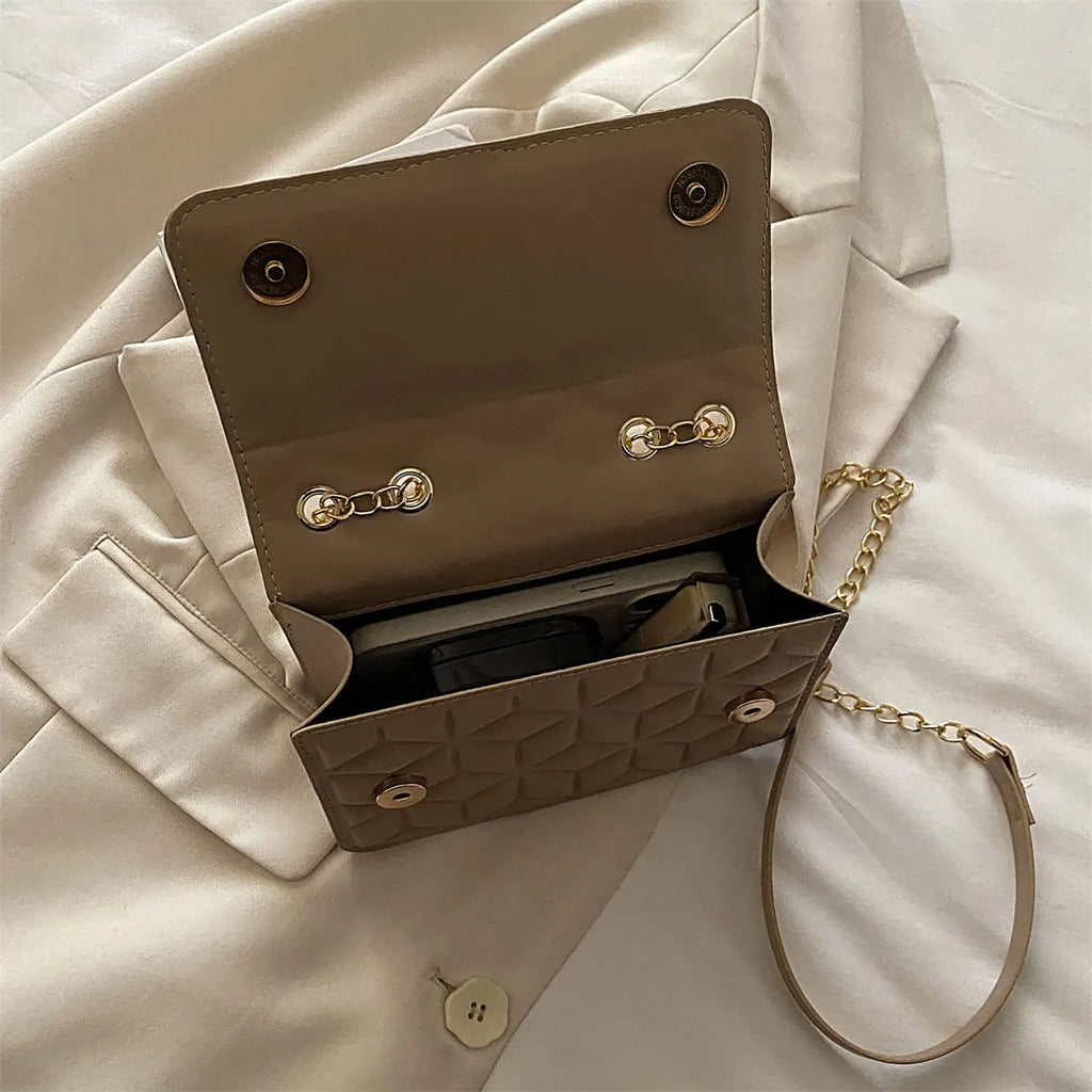 Fashionable Small Fragrant Style Argyle Quilted Small Square Bag Metal Letter Tassel Diagonal Cross Bag Commuter Shoulder Bag