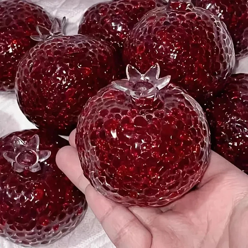 1PC Pomegranate-Shaped Stress Relief Ball Creative Malleable Durable Acrylic Squeeze Toy Fun Novelty Holiday Party Gifts