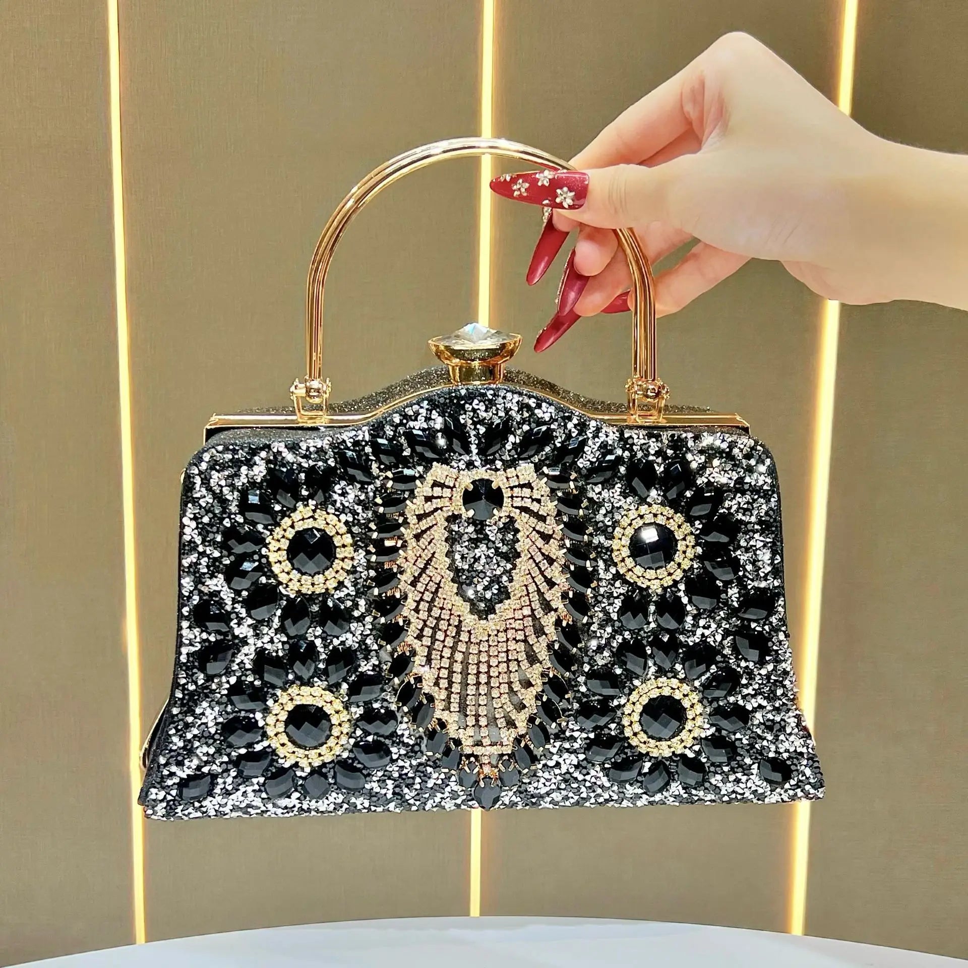 New evening bag full of diamonds handbag European and American fashion celebrity cheongsam dress banquet bag messenger bag