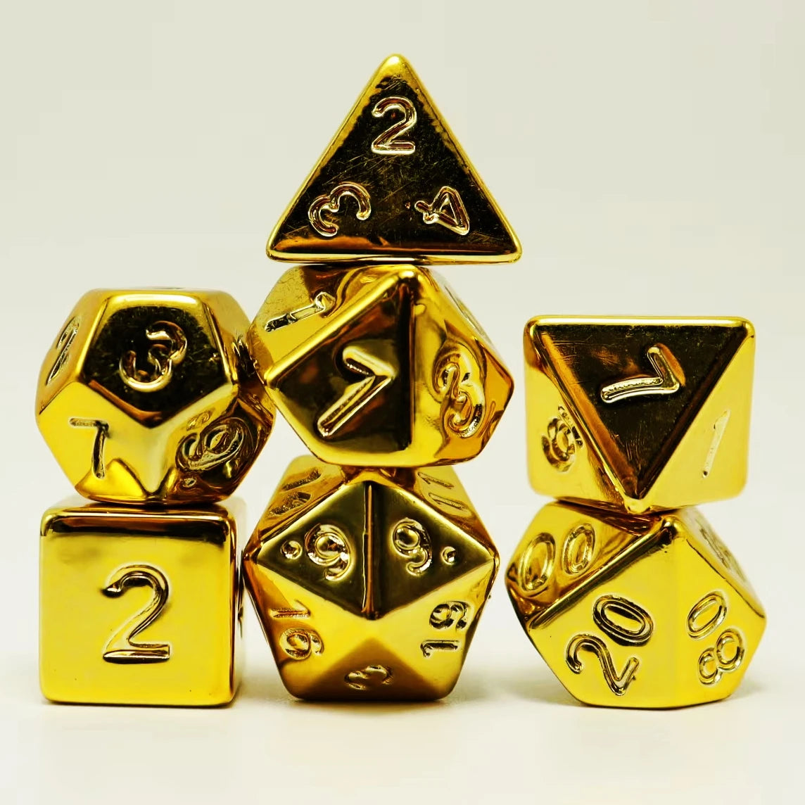 7pcs electroplated gold set, the overall electroplating is very cool, game accessories dice, polyhedral dice, board game supplie
