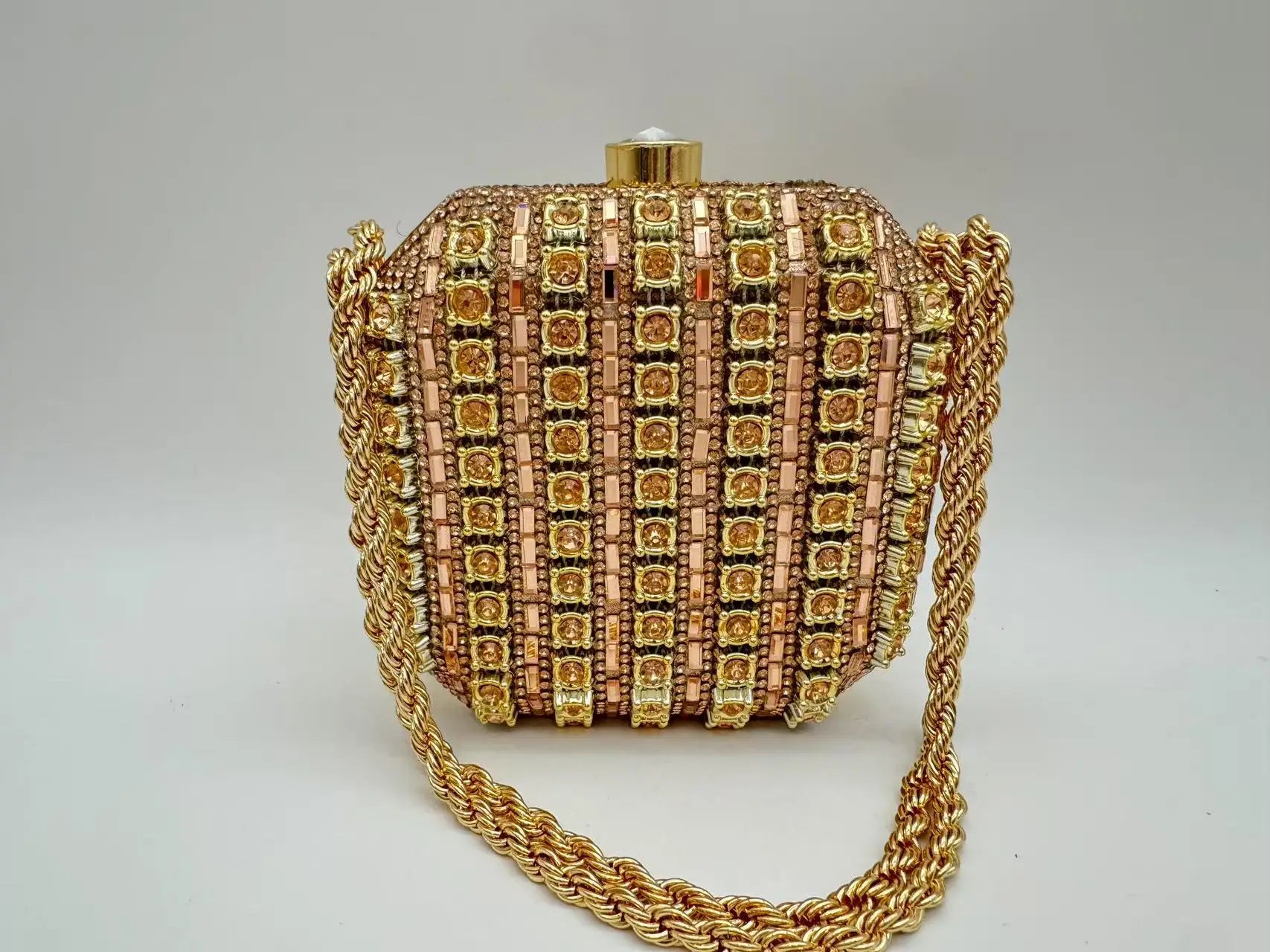 Fashion dinner bag, new pearl button handbag, formal bag shell, chain bag, crossbody bag, women's bag, bride's bag