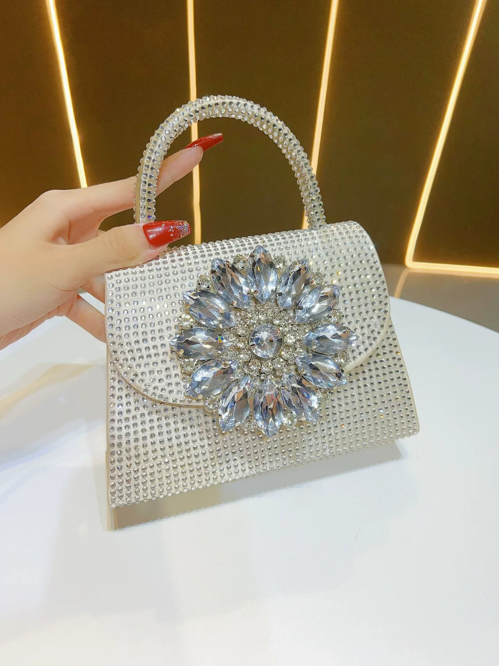 Luxury Fashion Satin Square Bag Glitter Rhinestones Diamond Evening Bag Women's Handbag Wedding Party Clutch Purse Shoulder Bag
