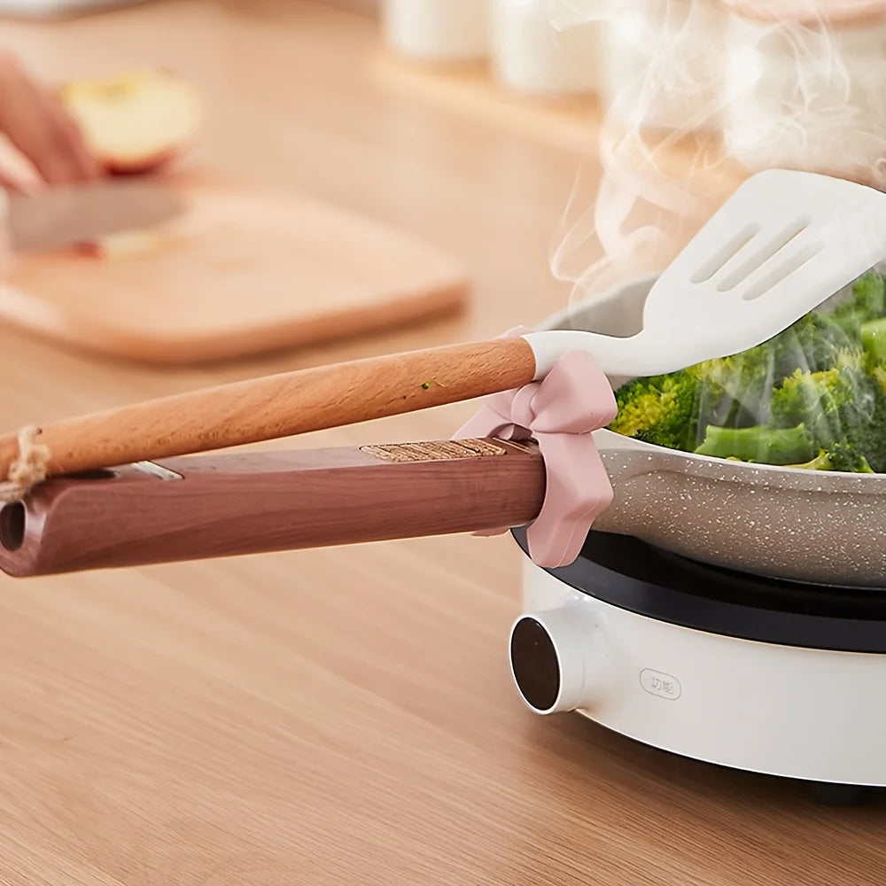Bow Silicone Spatula Rack Multi-function Pot Clip Bowknot Anti Scalding Overflow Spatula Holder Spoon Rests Kitchen Gadgets
