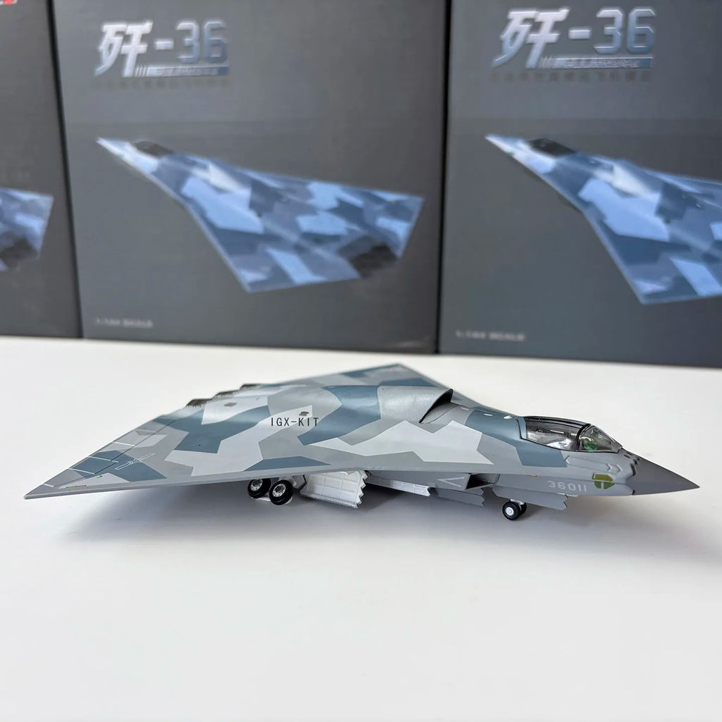 1/144 J-36 Chinese 6th Generation Aircraft J36 Cut Crack Coating Alloy Finished Plane Fighter Jet Model Collection Gift