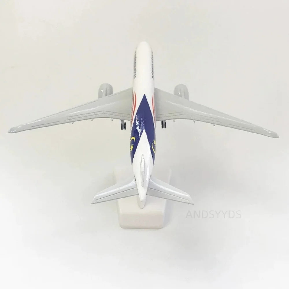 20CM A350 Malaysian Airways Aircraft Model Alloy Metal Diecast Airplane Gift a350 Miniature Plane For Collectible