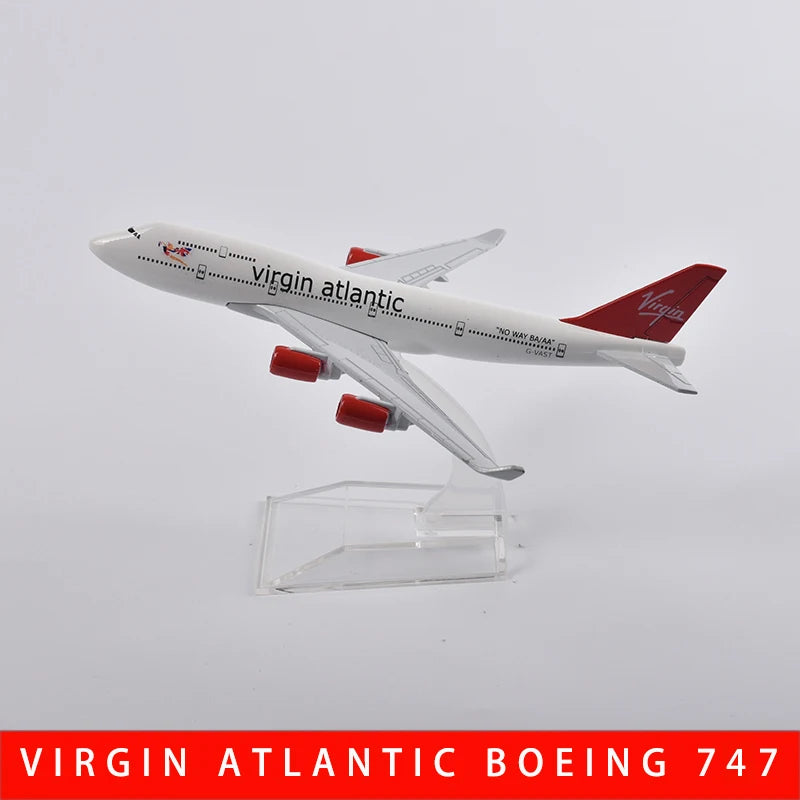 JASON TUTU 16cm Gulf Air Boeing 787 Plane Airplane Model Aircraft Model Diecast Metal 1/400 Scale Planes Gift Collection