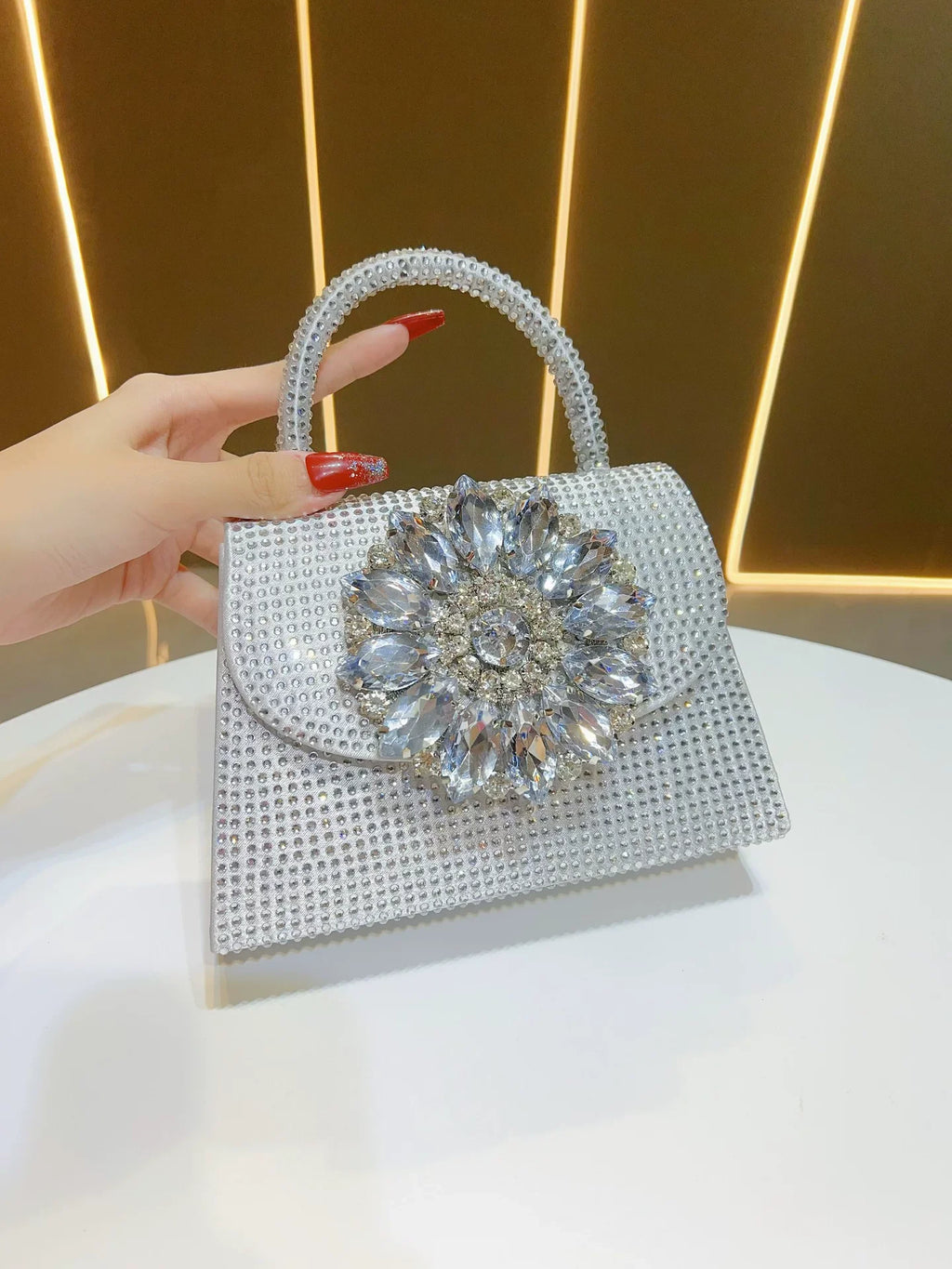 Luxury Fashion Satin Square Bag Glitter Rhinestones Diamond Evening Bag Women's Handbag Wedding Party Clutch Purse Shoulder Bag